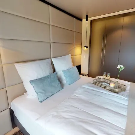 Апартаменты White Pearl 2.03